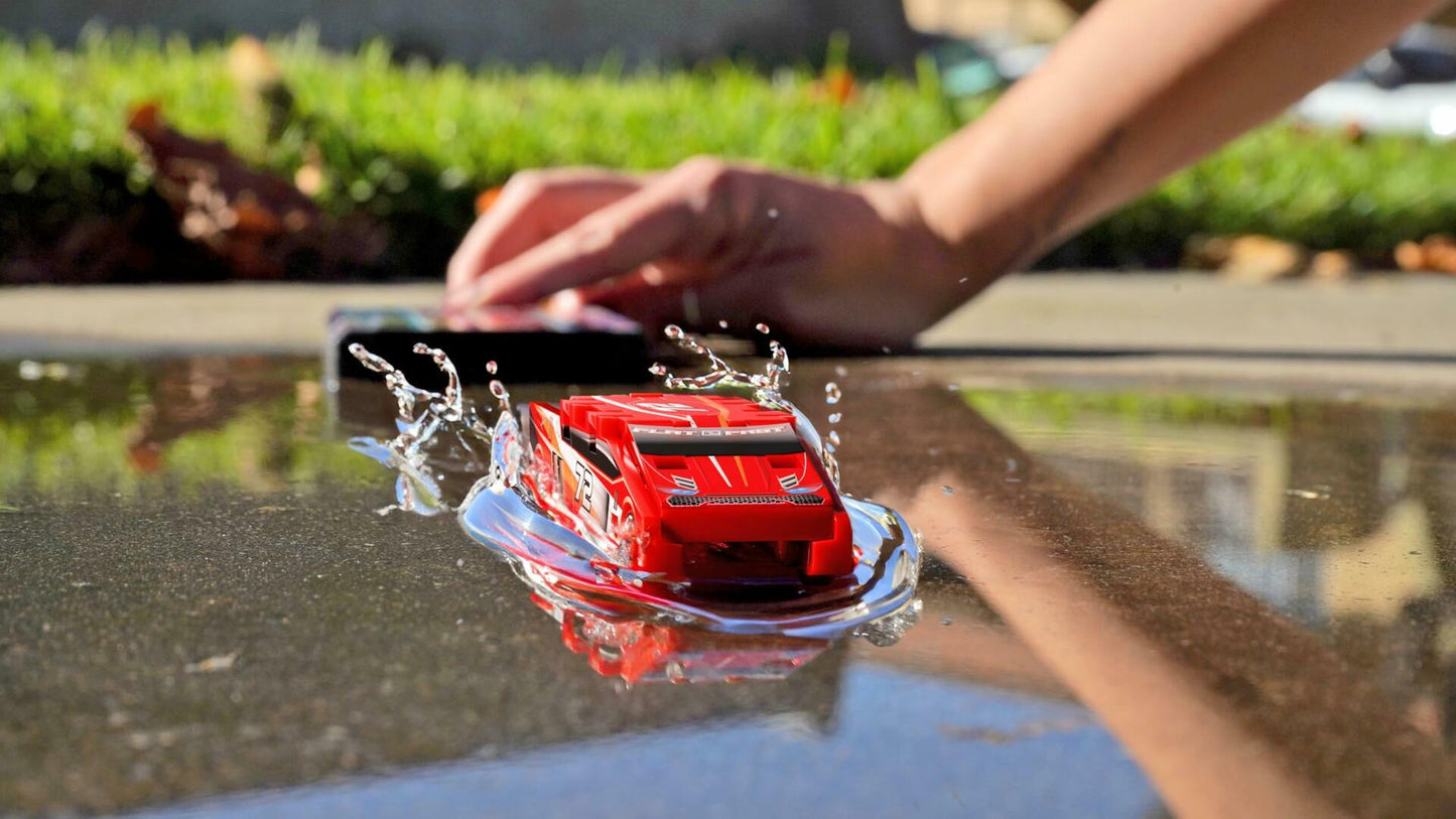 FLAT 2 FAST Stunt Card Racer Pocket Launcher Compact Sky Blue